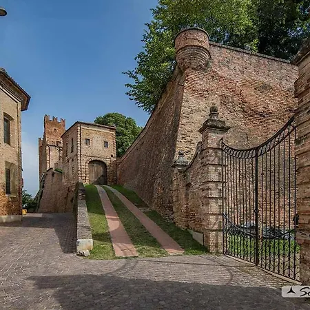Monferrato Vini Castelli * Castell'Alfero